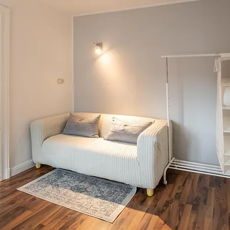 Privatzimmer -Haus Schweiz- In Bonn Extérieur photo